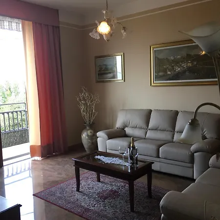 Di Сasa de vacaciones